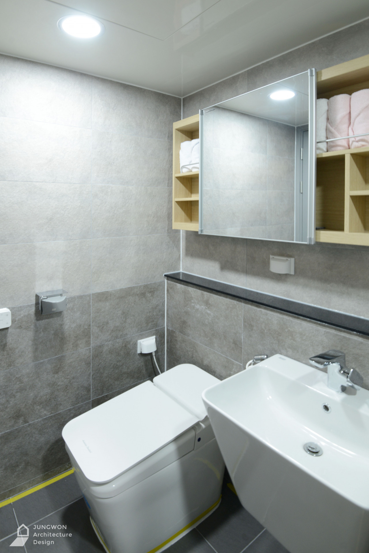 98ae44d4fe5324d2917a511e2121736d_1533868